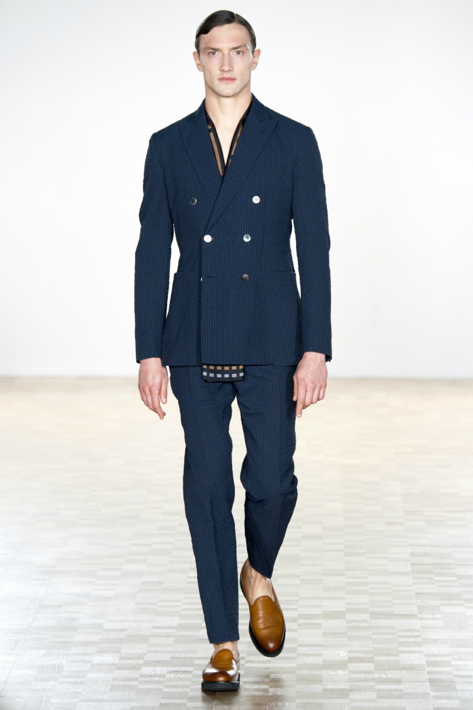 Hardy Amies İlkbahar / Yaz 2016