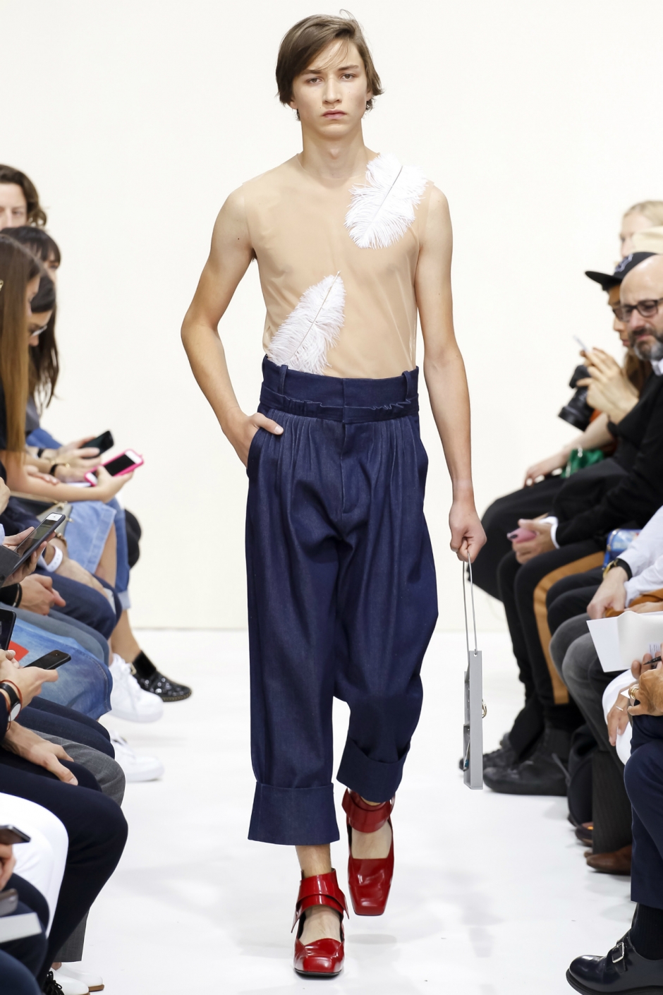 J.W. Anderson İlkbahar / Yaz 2016