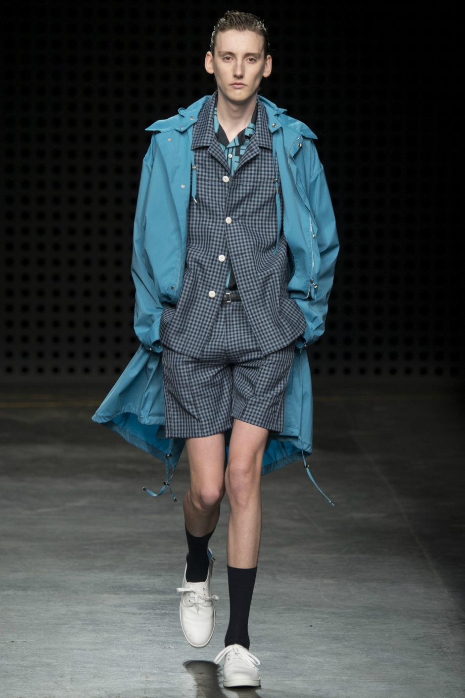 E. Tautz İlkbahar / Yaz 2016