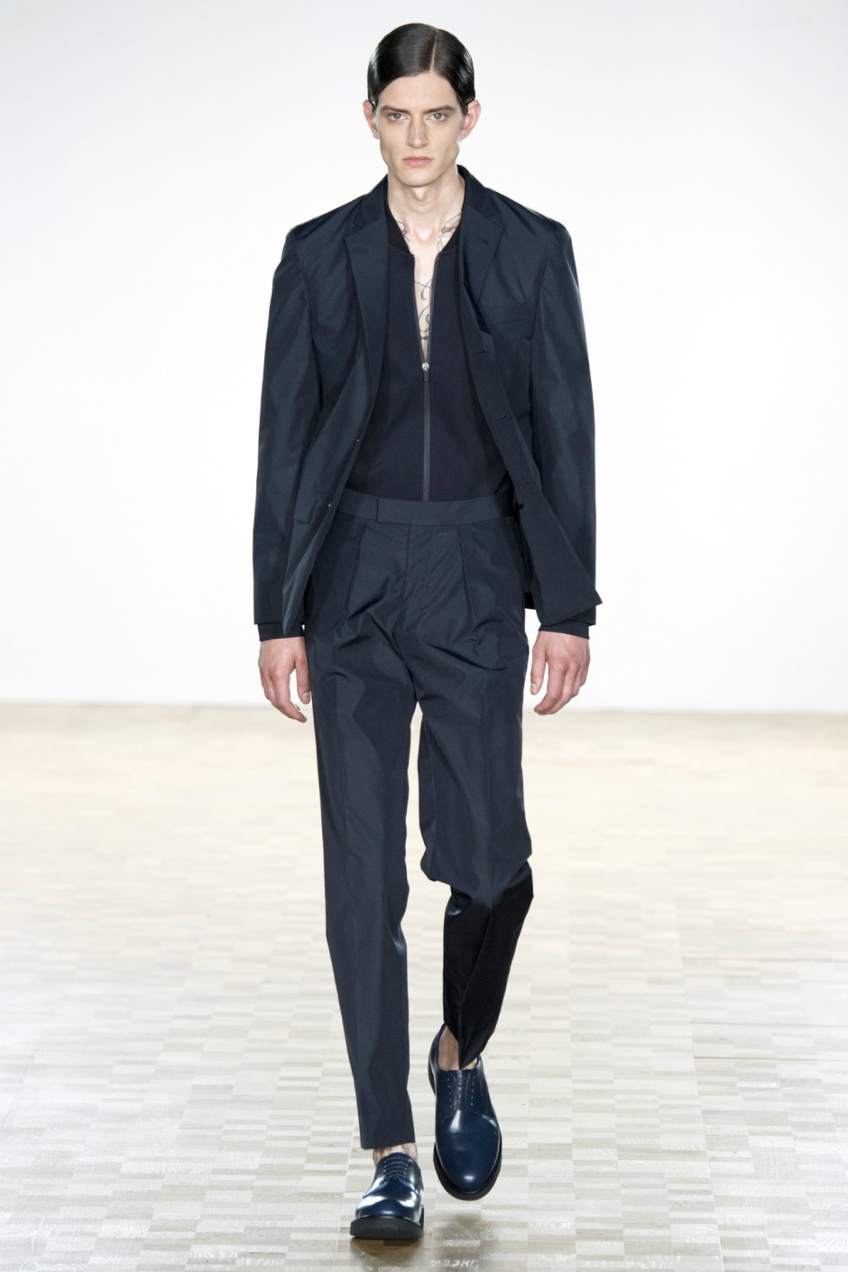 Hardy Amies İlkbahar / Yaz 2016