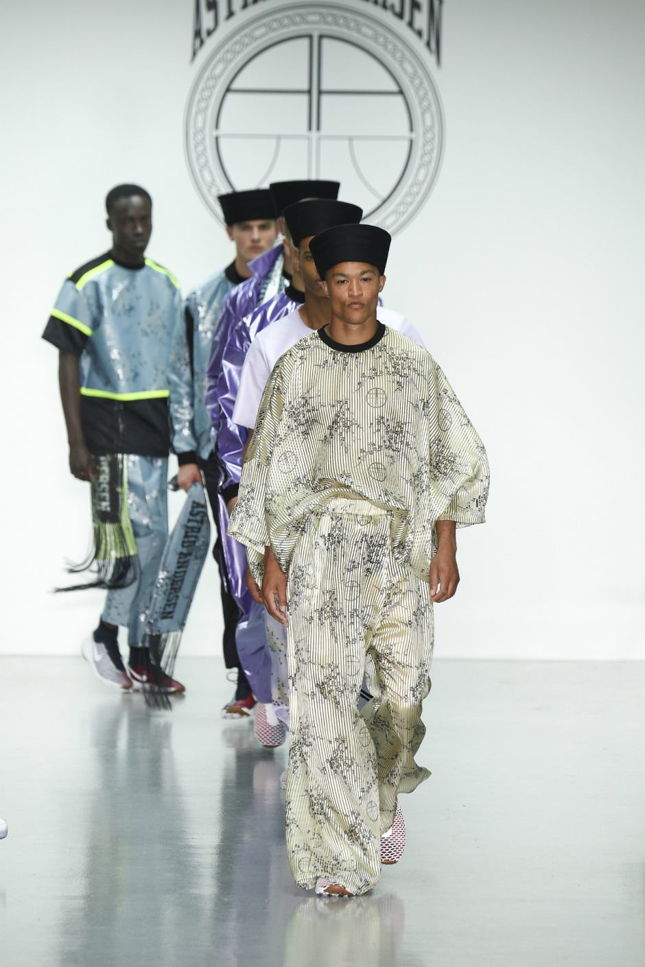 Astrid Andersen İlkbahar / Yaz 2016