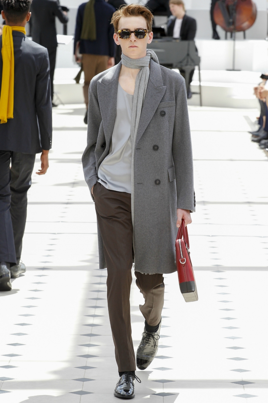 Burberry Prorsum İlkbahar / Yaz 2016