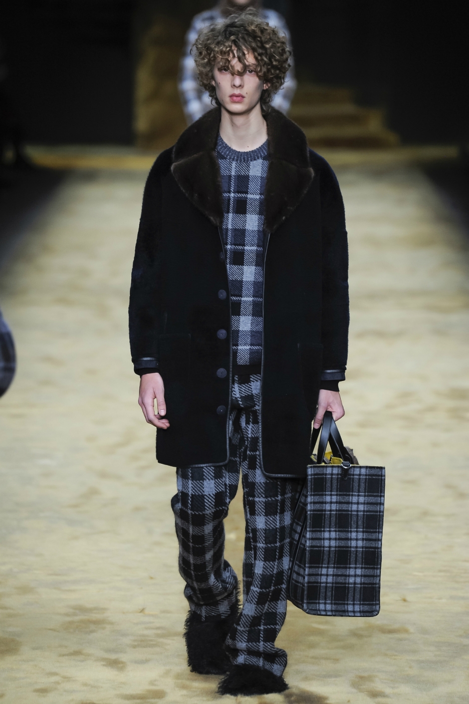 Fendi Sonbahar / Kış 2016