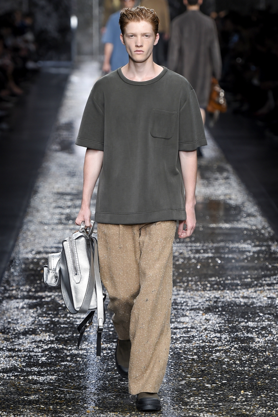 Fendi İlkbahar / Yaz 2016