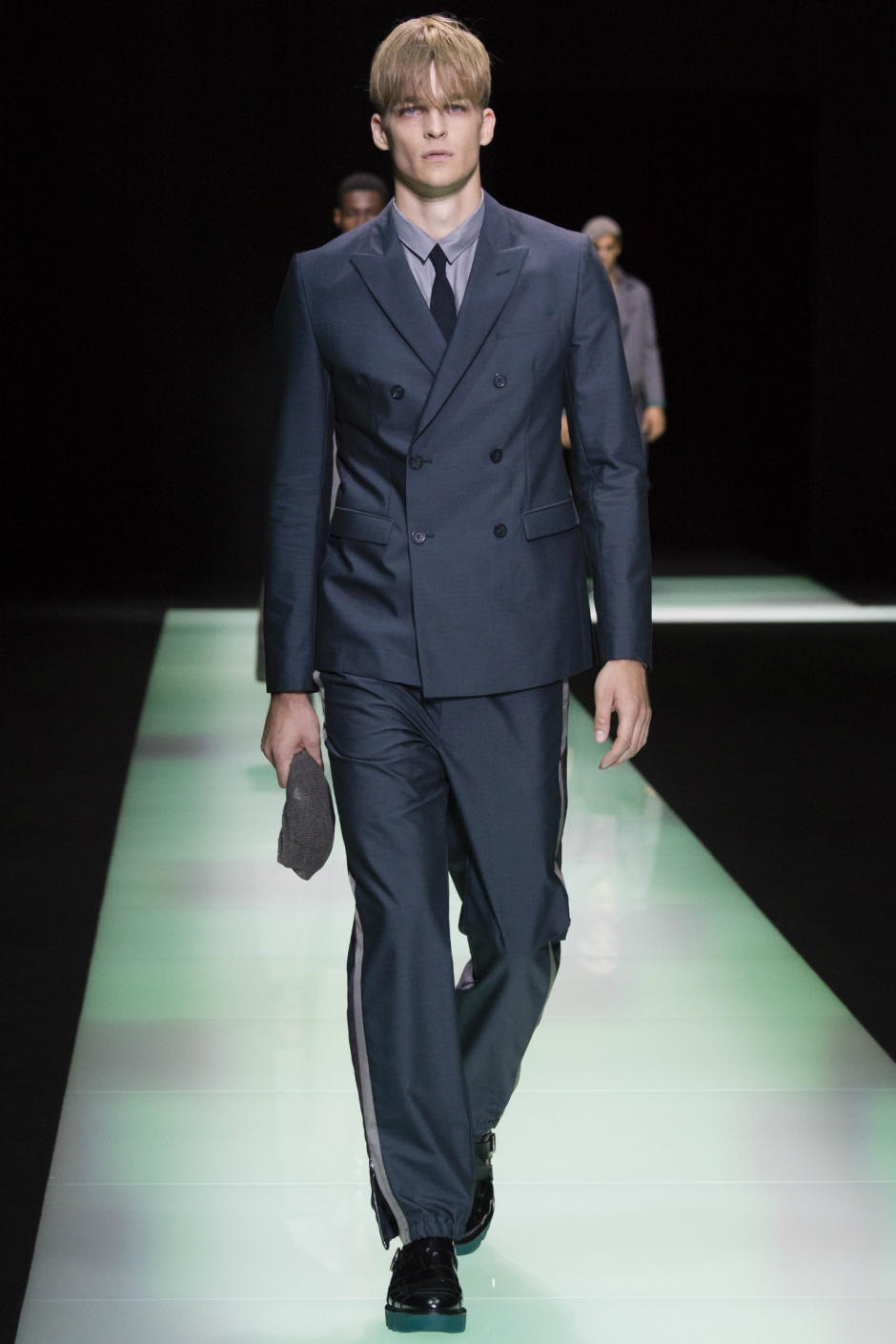 Emporio Armani İlkbahar / Yaz 2016