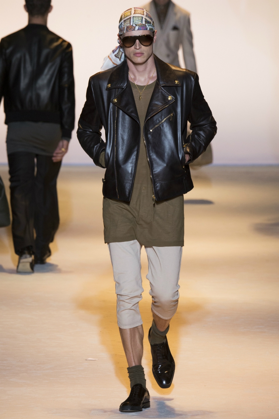 Versace İlkbahar / Yaz 2016