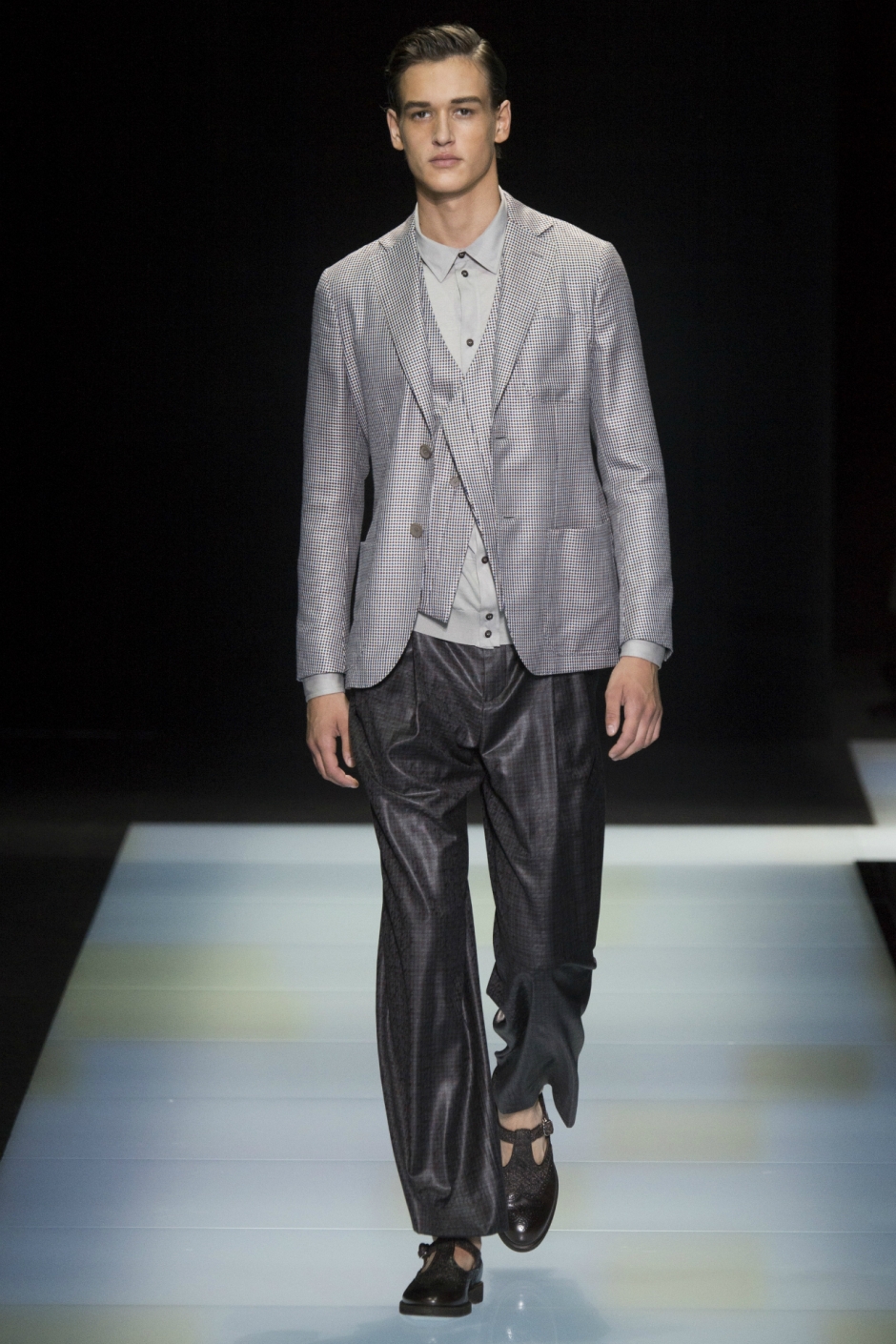 Giorgio Armani İlkbahar / Yaz 2016