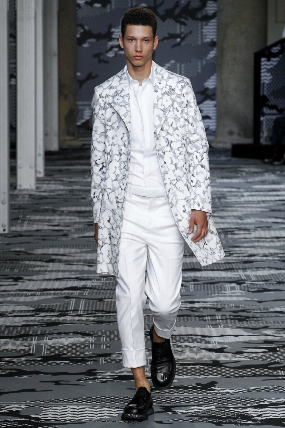 Neil Barrett İlkbahar / Yaz 2016