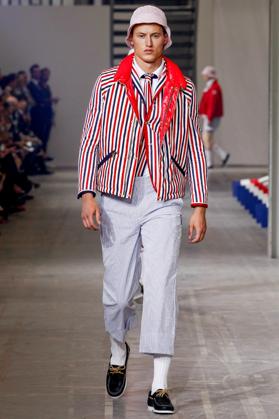 Moncler Gamme Bleu İlkbahar / Yaz 2016