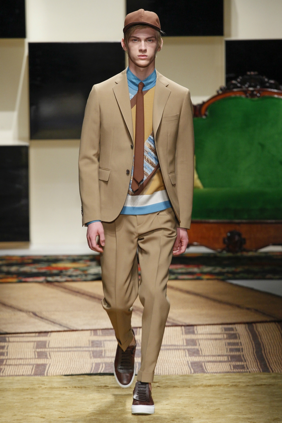 Salvatore Ferragamo İlkbahar / Yaz 2016