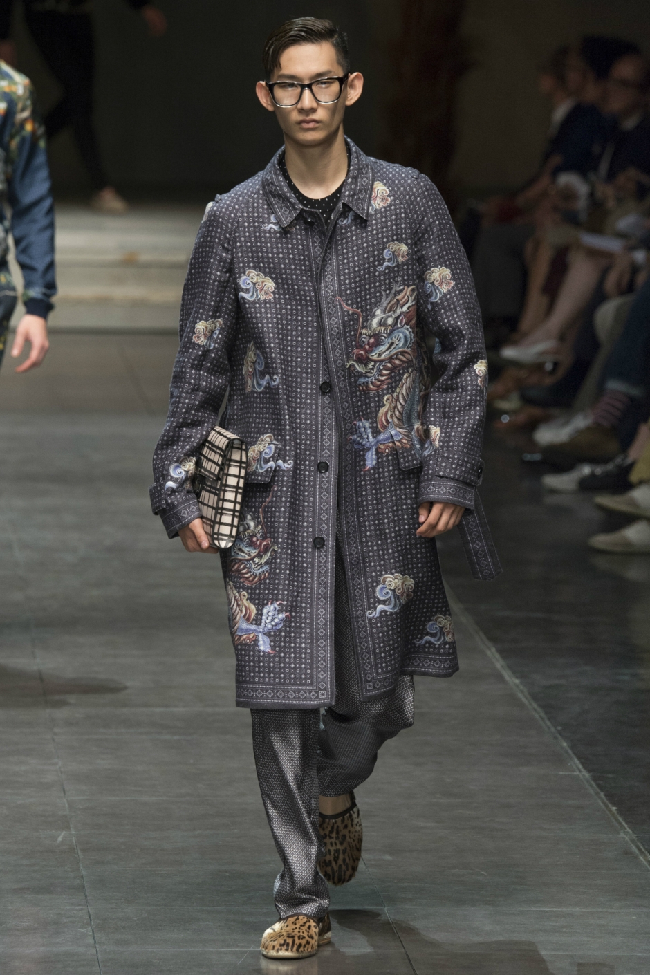 Dolce & Gabbana İlkbahar / Yaz 2016