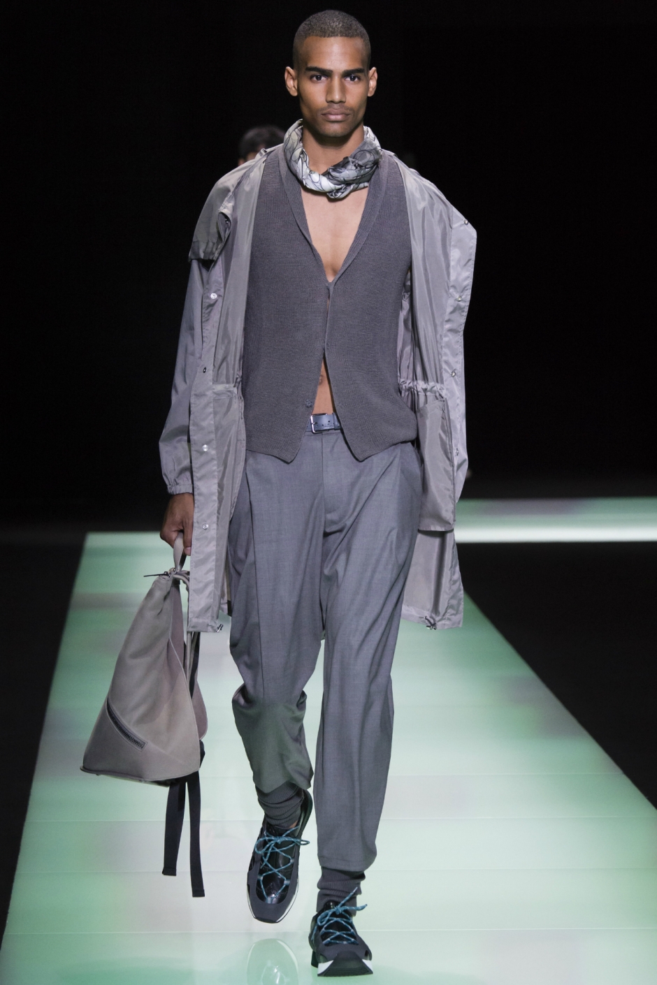 Emporio Armani İlkbahar / Yaz 2016