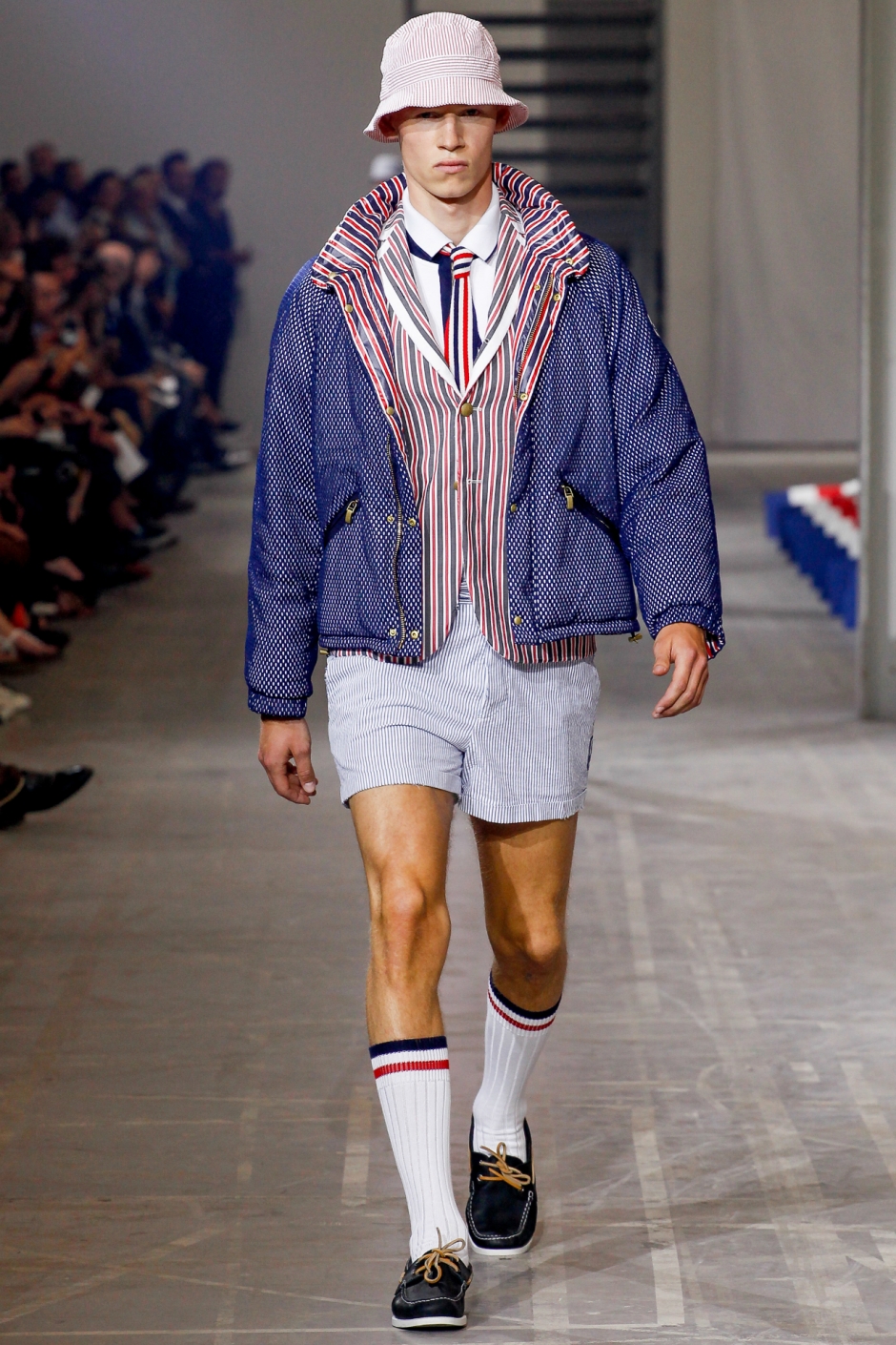 Moncler Gamme Bleu İlkbahar / Yaz 2016