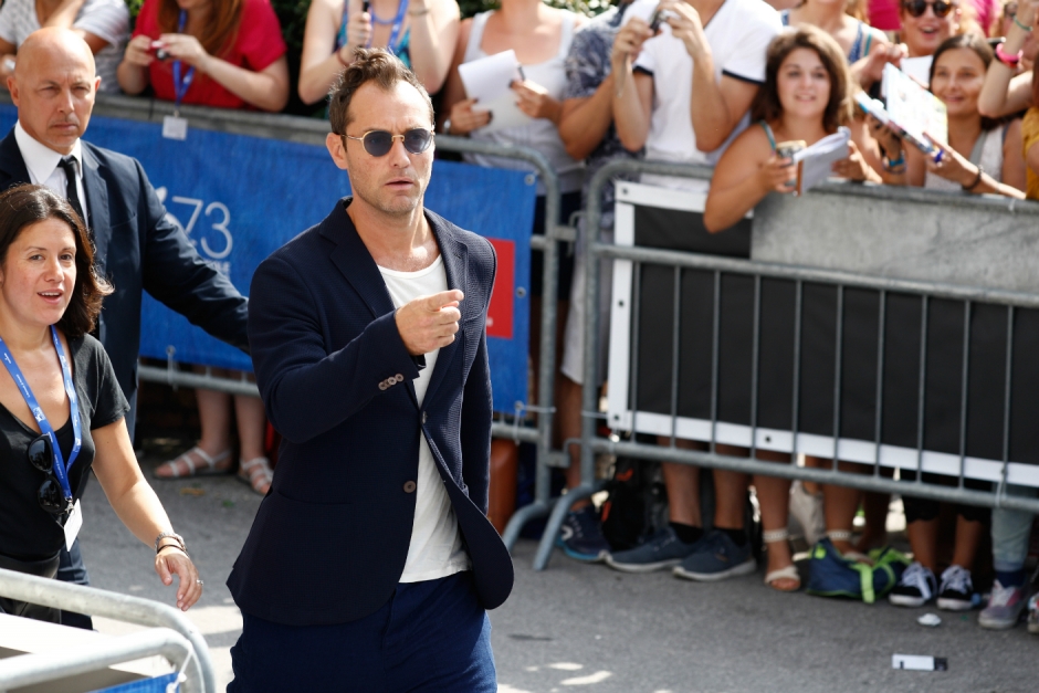 Venedik Film Festivali'nin En İyi Giyinen Erkekleri