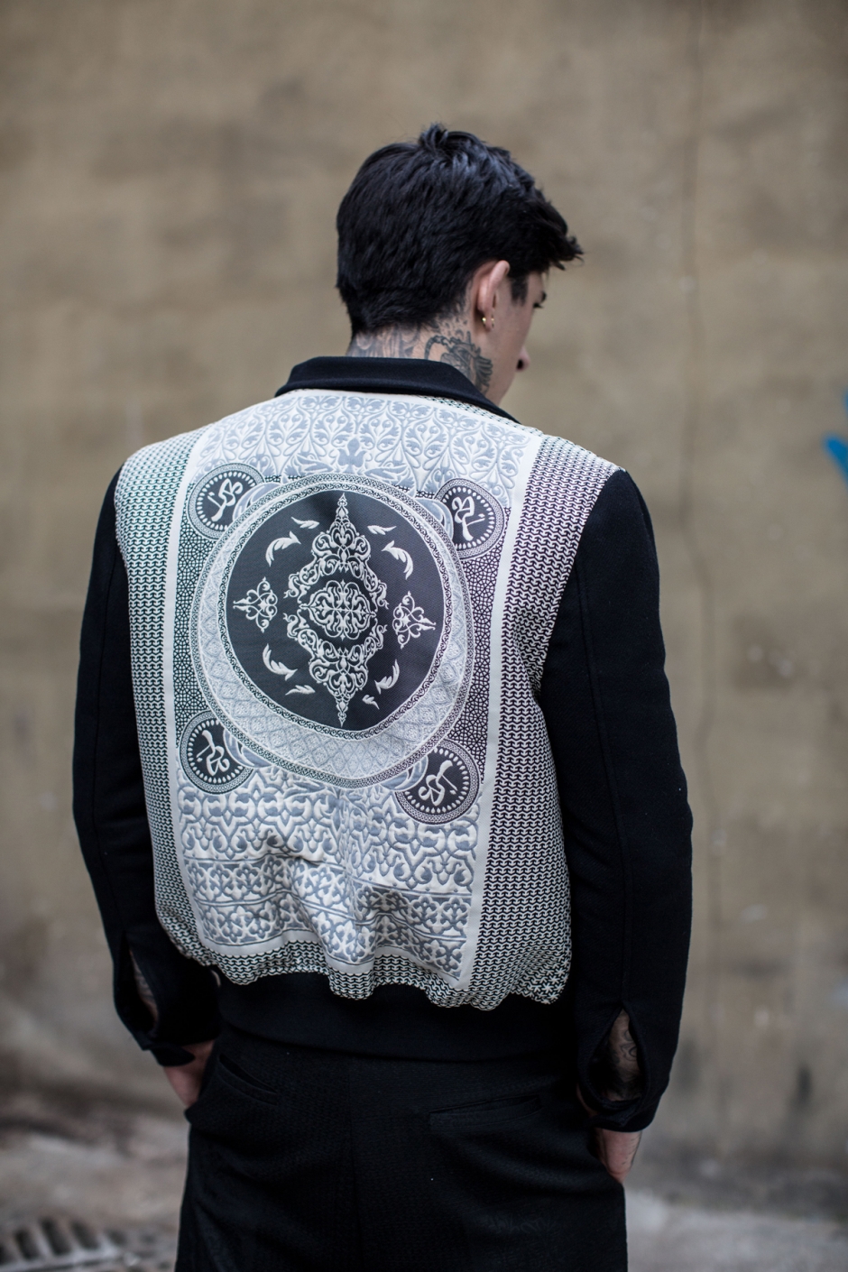 Les Benjamins = Kültür + İsyan