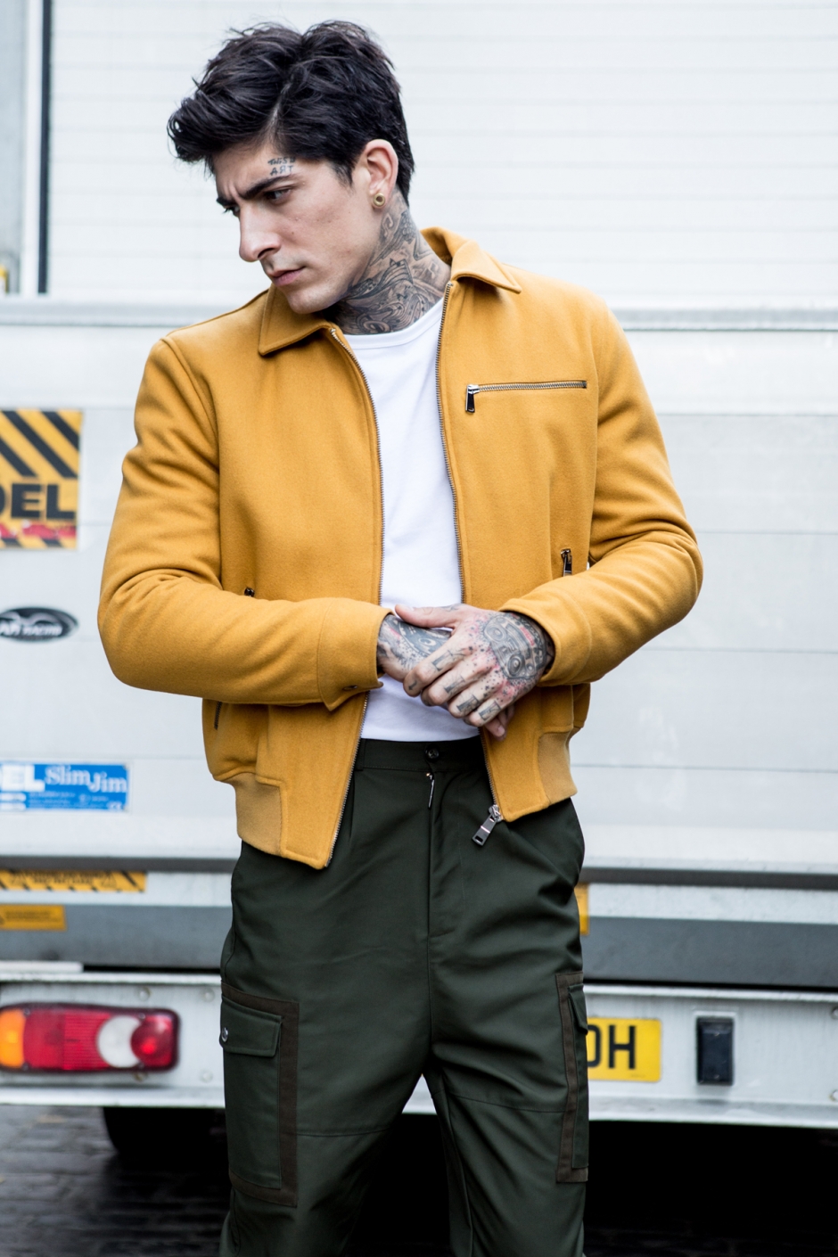 Les Benjamins = Kültür + İsyan