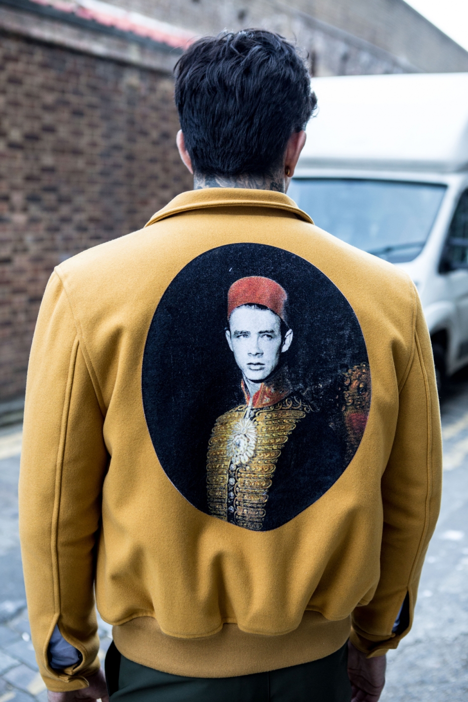 Les Benjamins = Kültür + İsyan