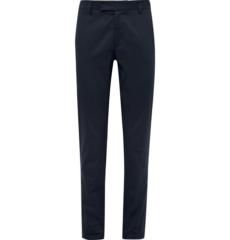 Takım Elbisenizi Bugünlük Rafa Kaldırın