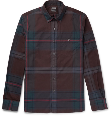 Takım Elbisenizi Bugünlük Rafa Kaldırın