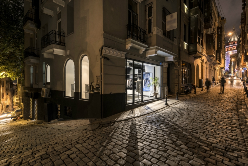 Nike Roshe 2 iD ile Yeniden Tanışın