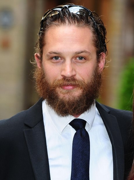 Takım Elbise Giyerken Sakalınız Ne Kadar Uzun Olmalı?