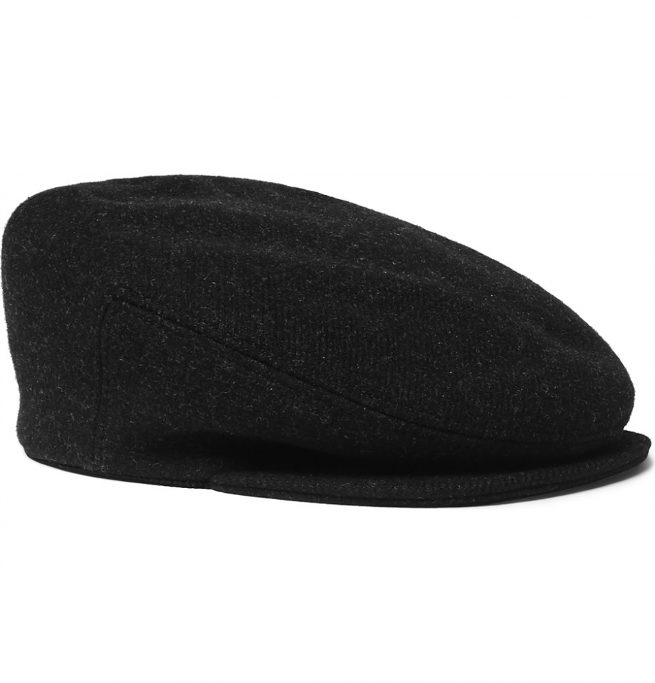 Her Yaşın Aksesuarı: Kasket