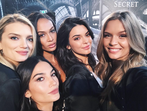 Geri Sayım Başladı: Victoria's Secret 2016