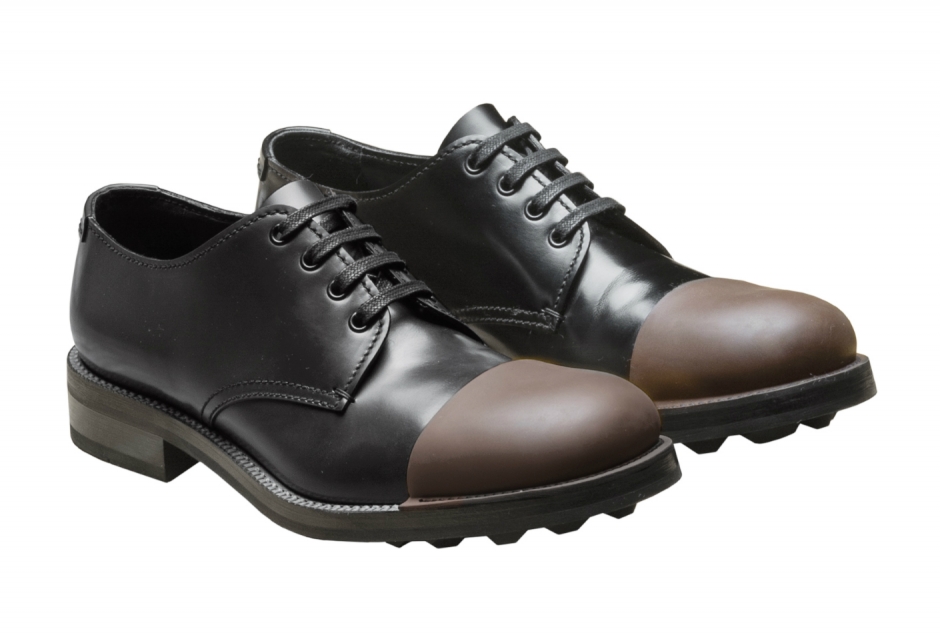 Ofis Şıklığı: Doğru Ayakkabıyla Tarzını Yarat