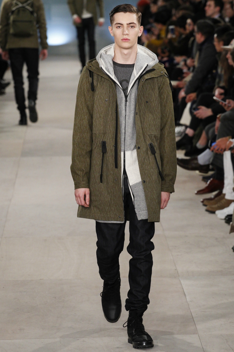 37 Öneride Sezonun Parkaları