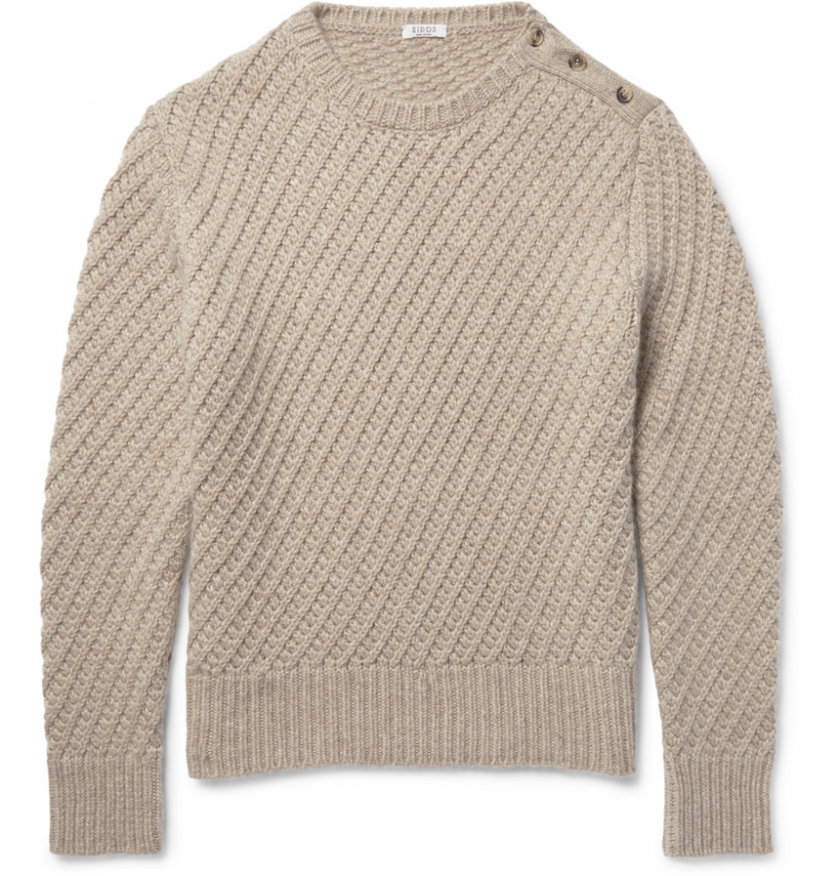 Poker Gecesine Giderken Ne Giyilmeli?