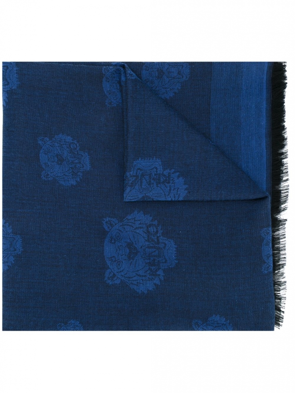 Kışın En Önemli Aksesuarı: Atkı