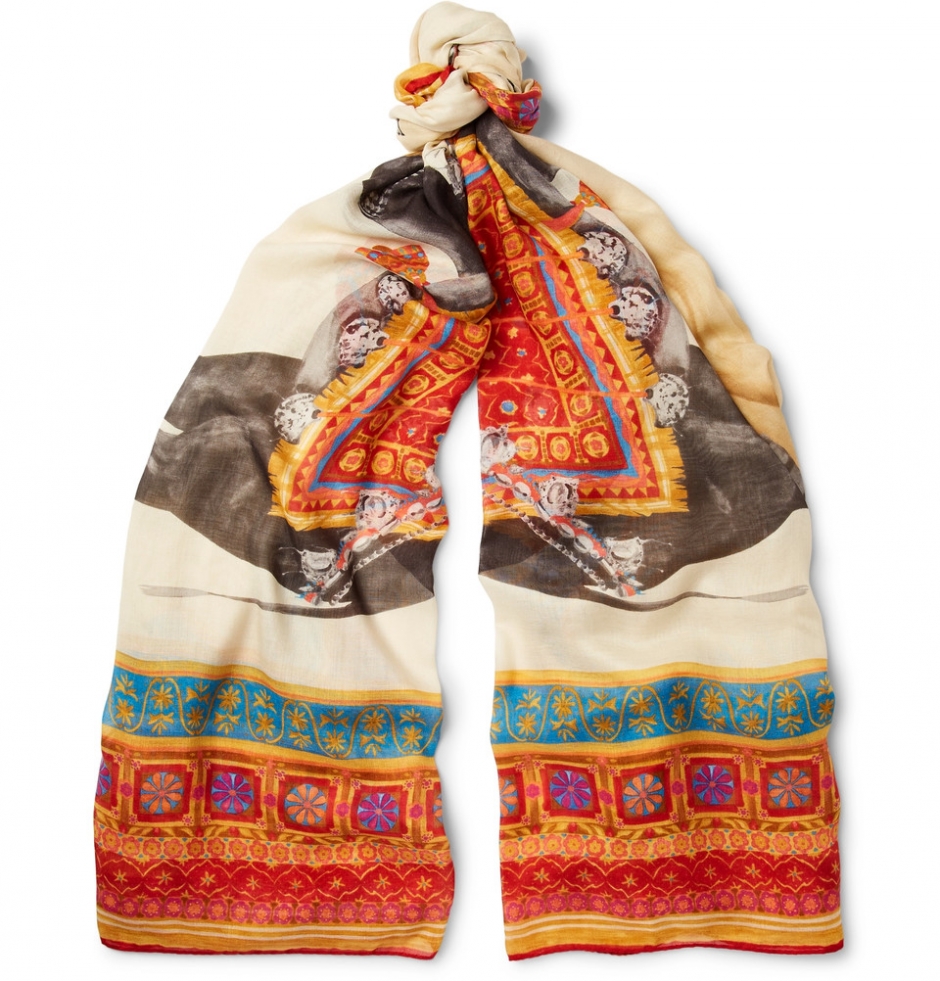 Kışın En Önemli Aksesuarı: Atkı