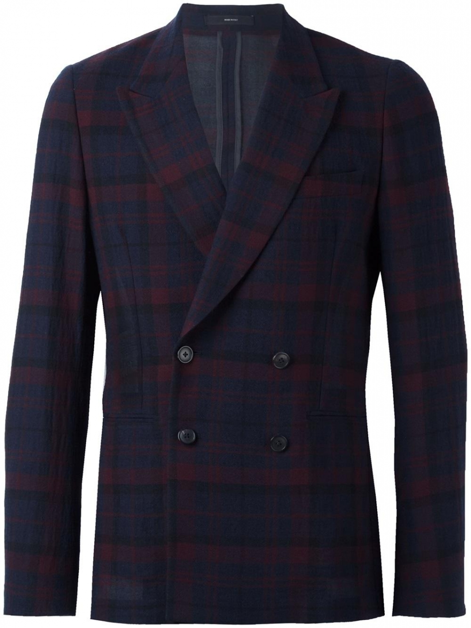 Johnny Depp Önderliğinde Kare Desenine Bakış