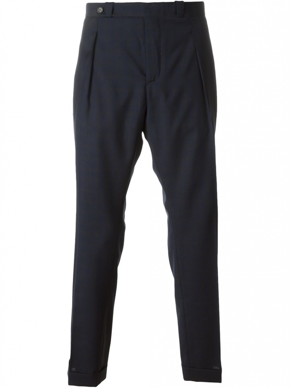 Trend Alarmı: Pileli Pantolonlar