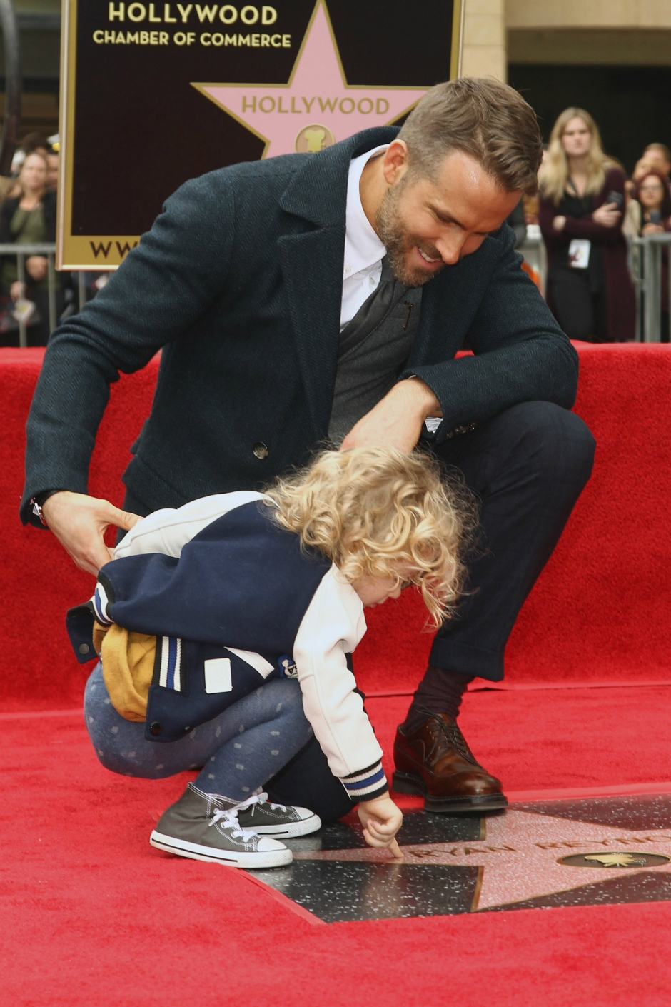 Ryan Reynolds’a Hollywood Walk of Fame Yıldız’ı verildi