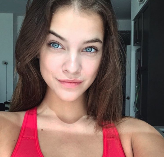 Mercek Altında: Barbara Palvin
