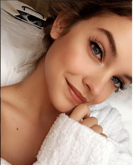 Mercek Altında: Barbara Palvin