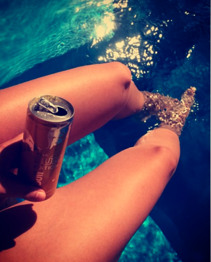 Mercek Altında: Barbara Palvin