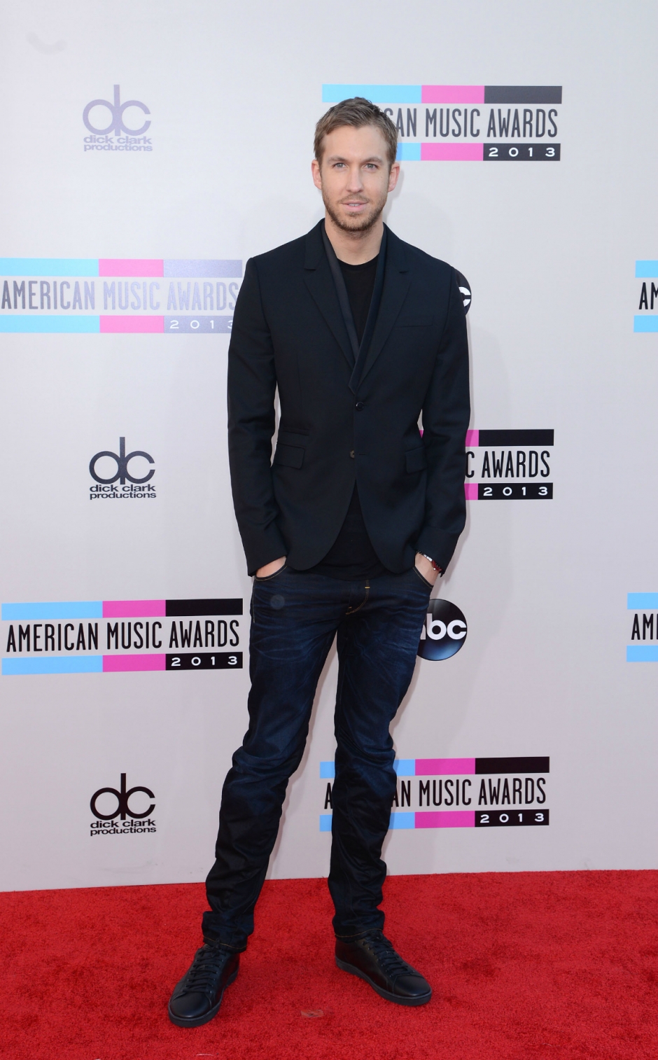 Dünyaca Ünlü Dj Calvin Harris'in Tarzını Yakala