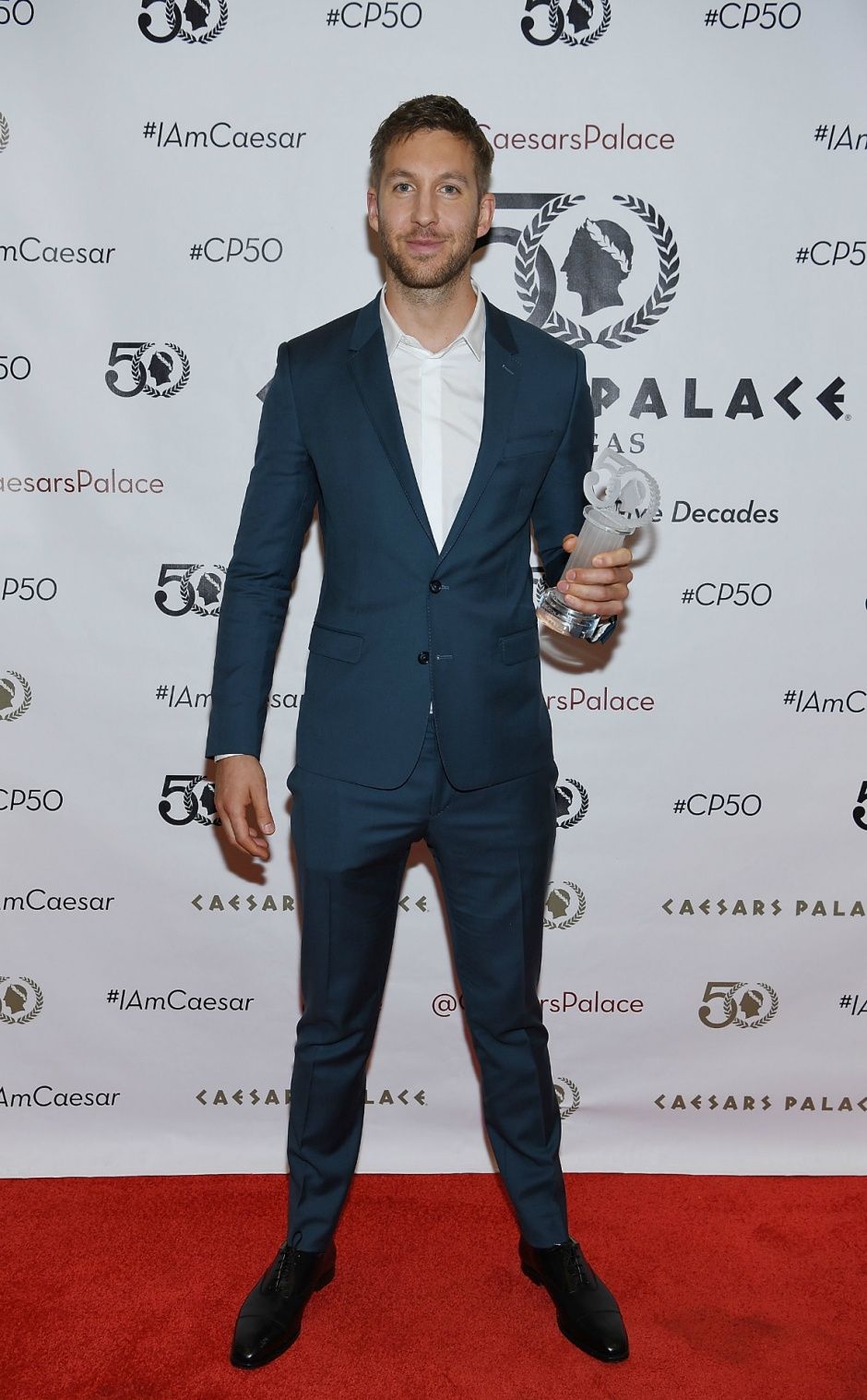 Dünyaca Ünlü Dj Calvin Harris'in Tarzını Yakala