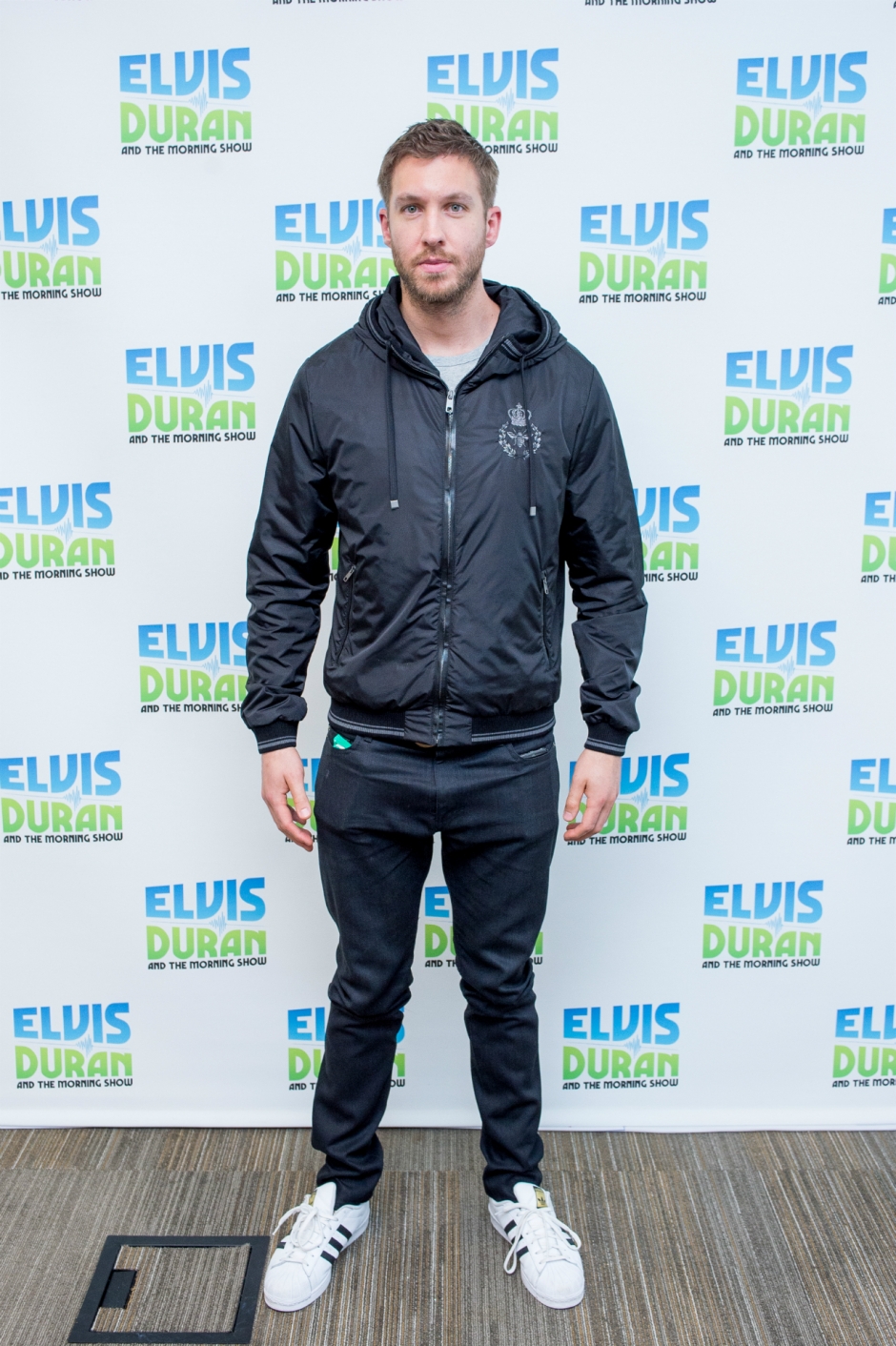 Dünyaca Ünlü Dj Calvin Harris'in Tarzını Yakala