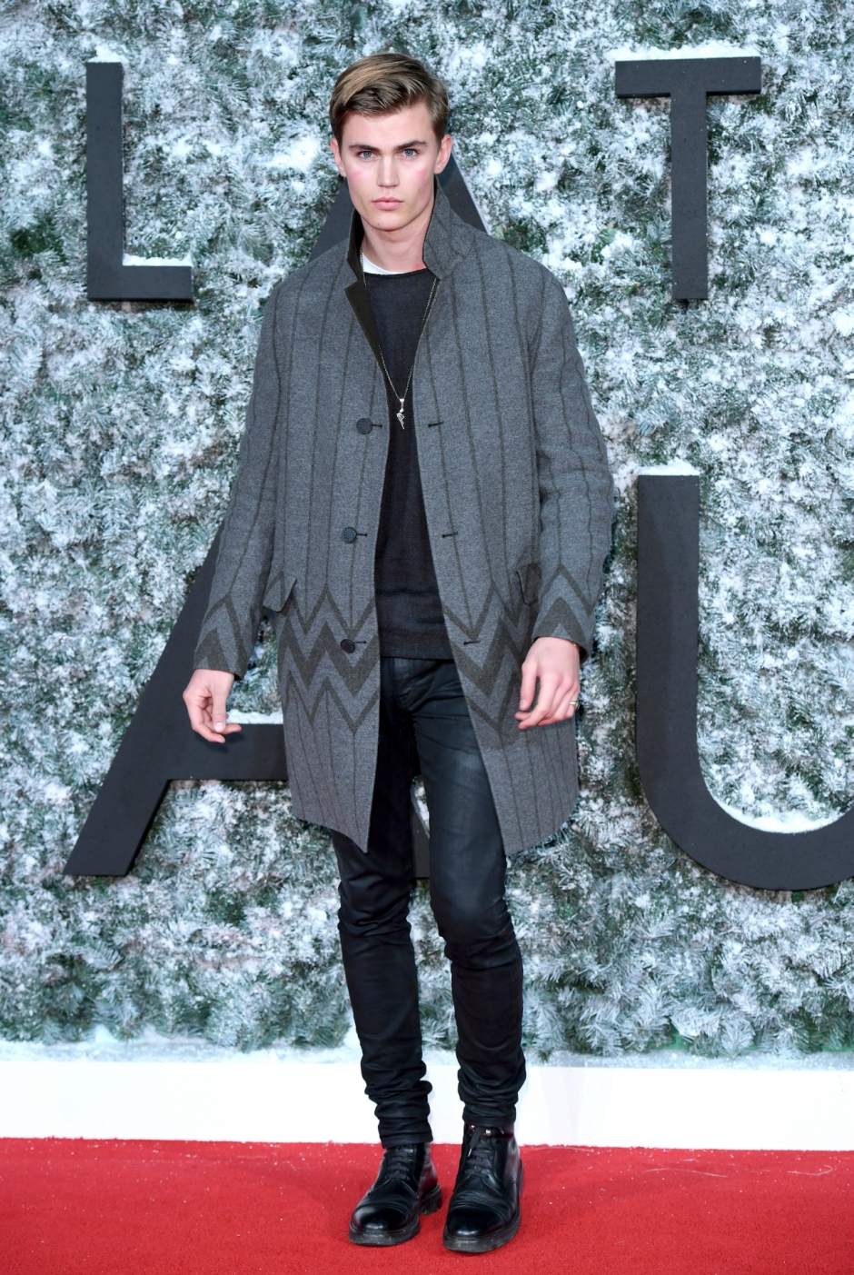 Haftanın En İyi Giyinen Ünlüleri