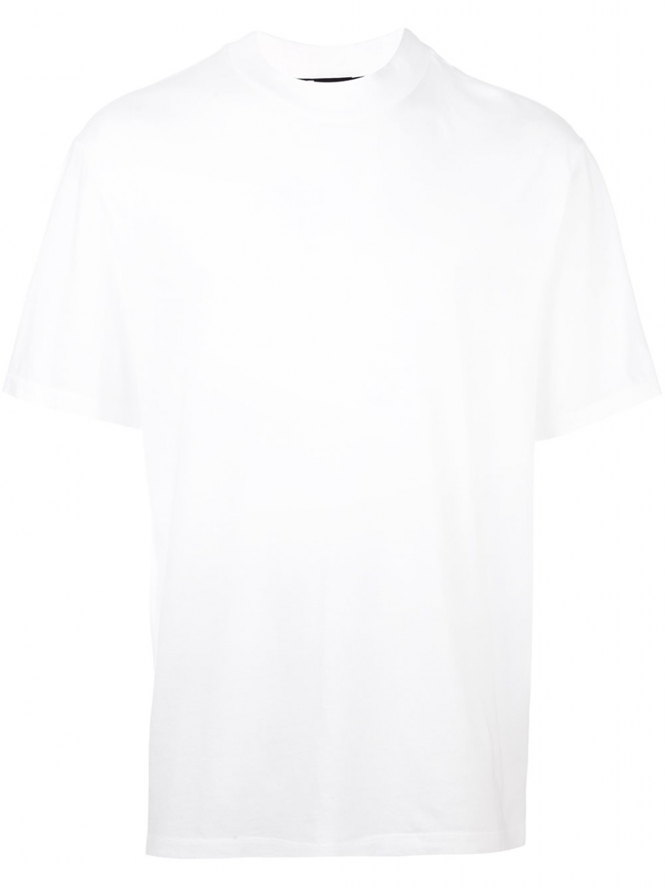 Ofis Stili: Takım ve Beyaz Tişört