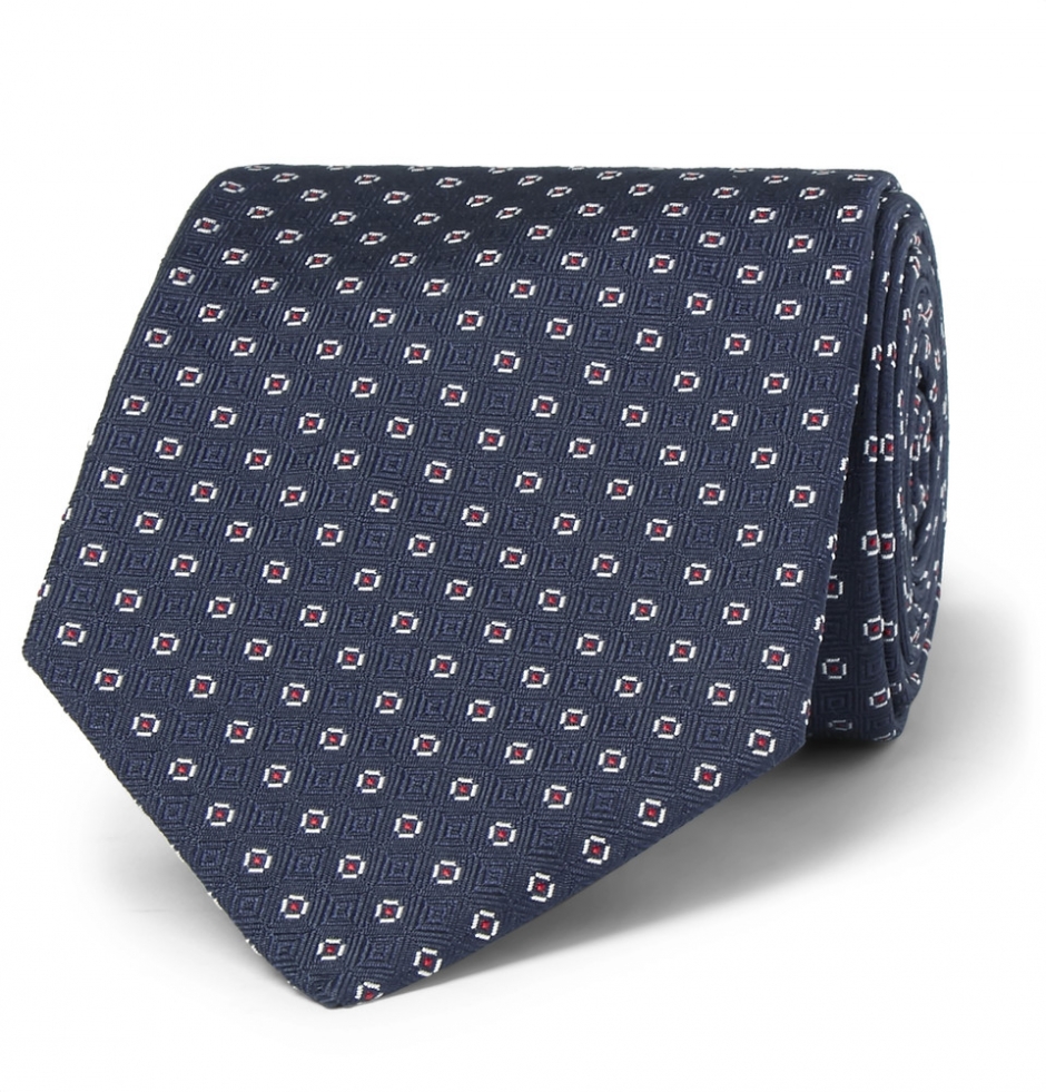 Suits Stilini Yakala