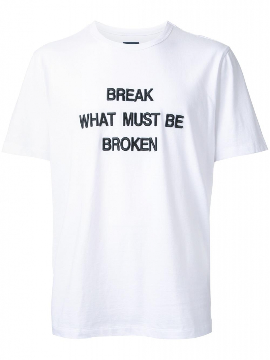 Tişörtün En Trendi Yazılı Hali