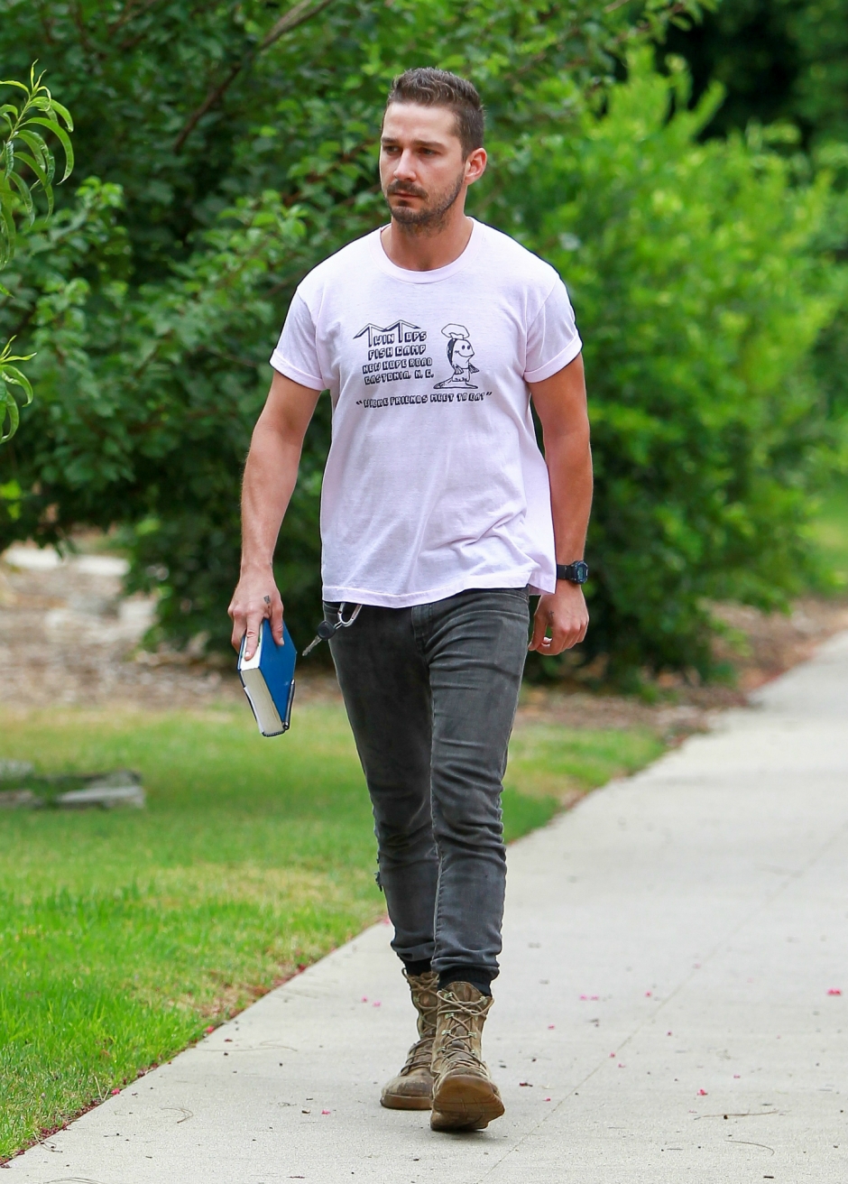 Tişörtün En Trendi Yazılı Hali