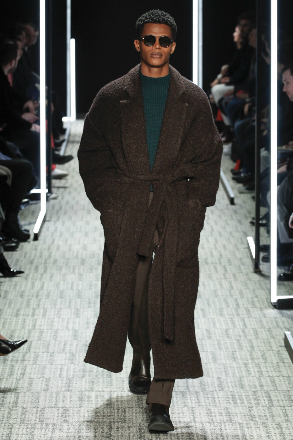 2017-18 Sonbahar/Kış Moda Haftası: Paris 3, 4 ve 5. Gün