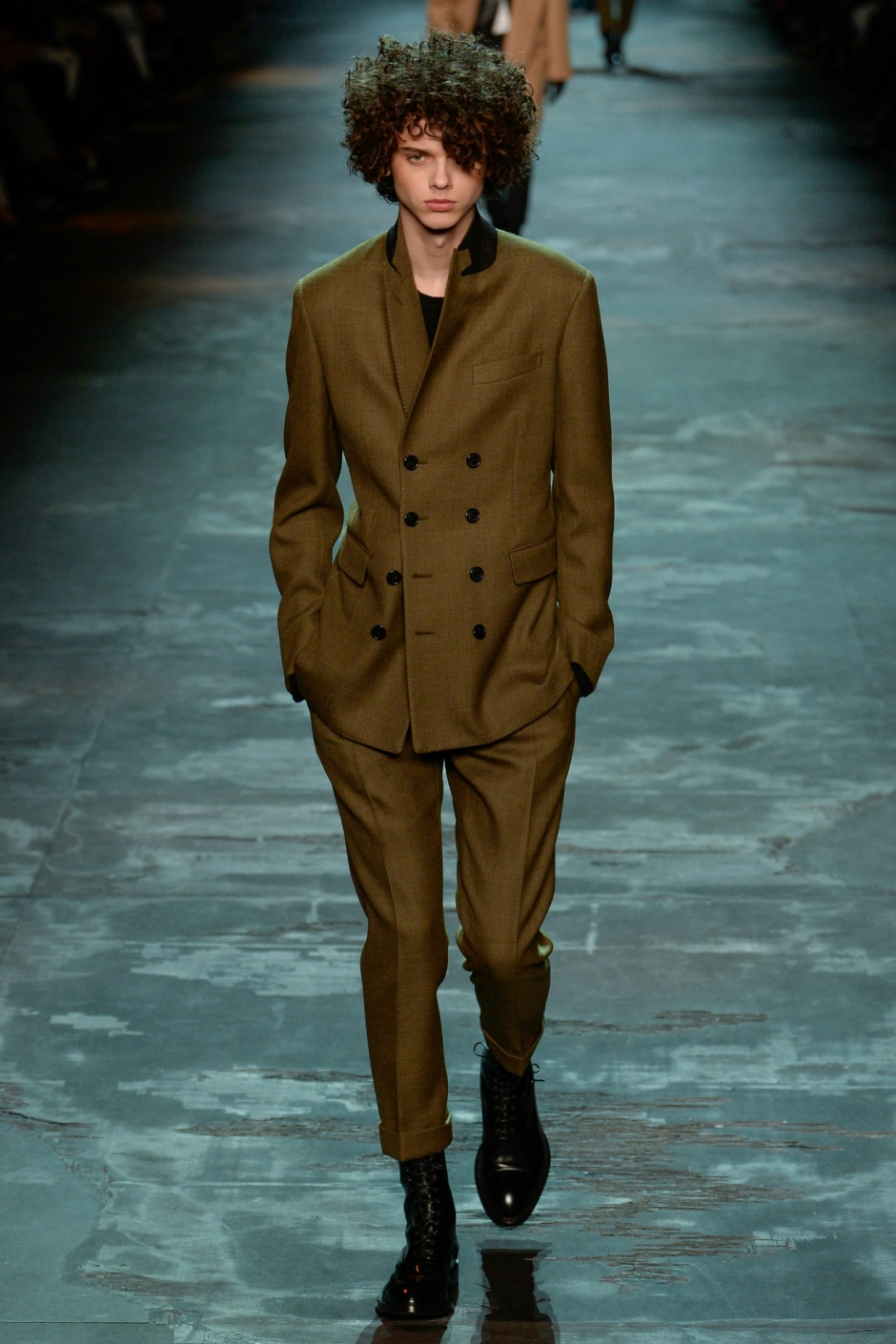 2017-18 Sonbahar/Kış Moda Haftası: Paris 3, 4 ve 5. Gün