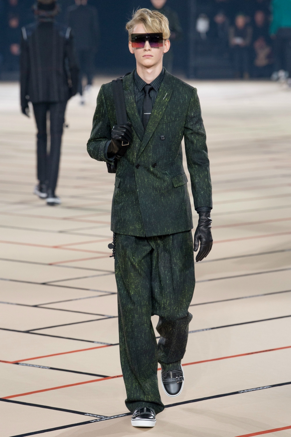 2017-18 Sonbahar/Kış Moda Haftası: Paris 3, 4 ve 5. Gün