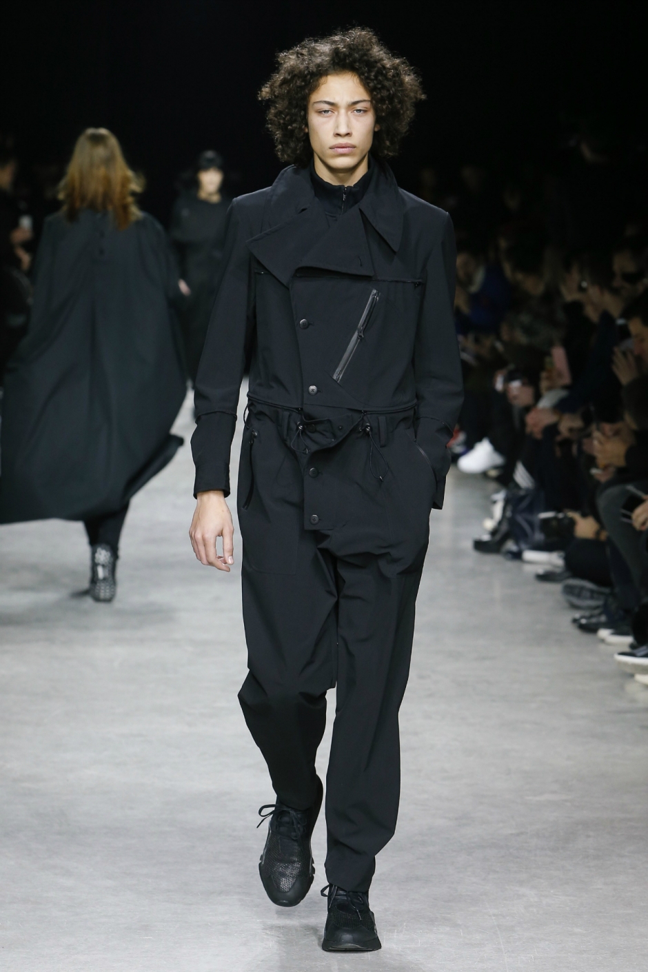 2017-18 Sonbahar/Kış Moda Haftası: Paris 3, 4 ve 5. Gün